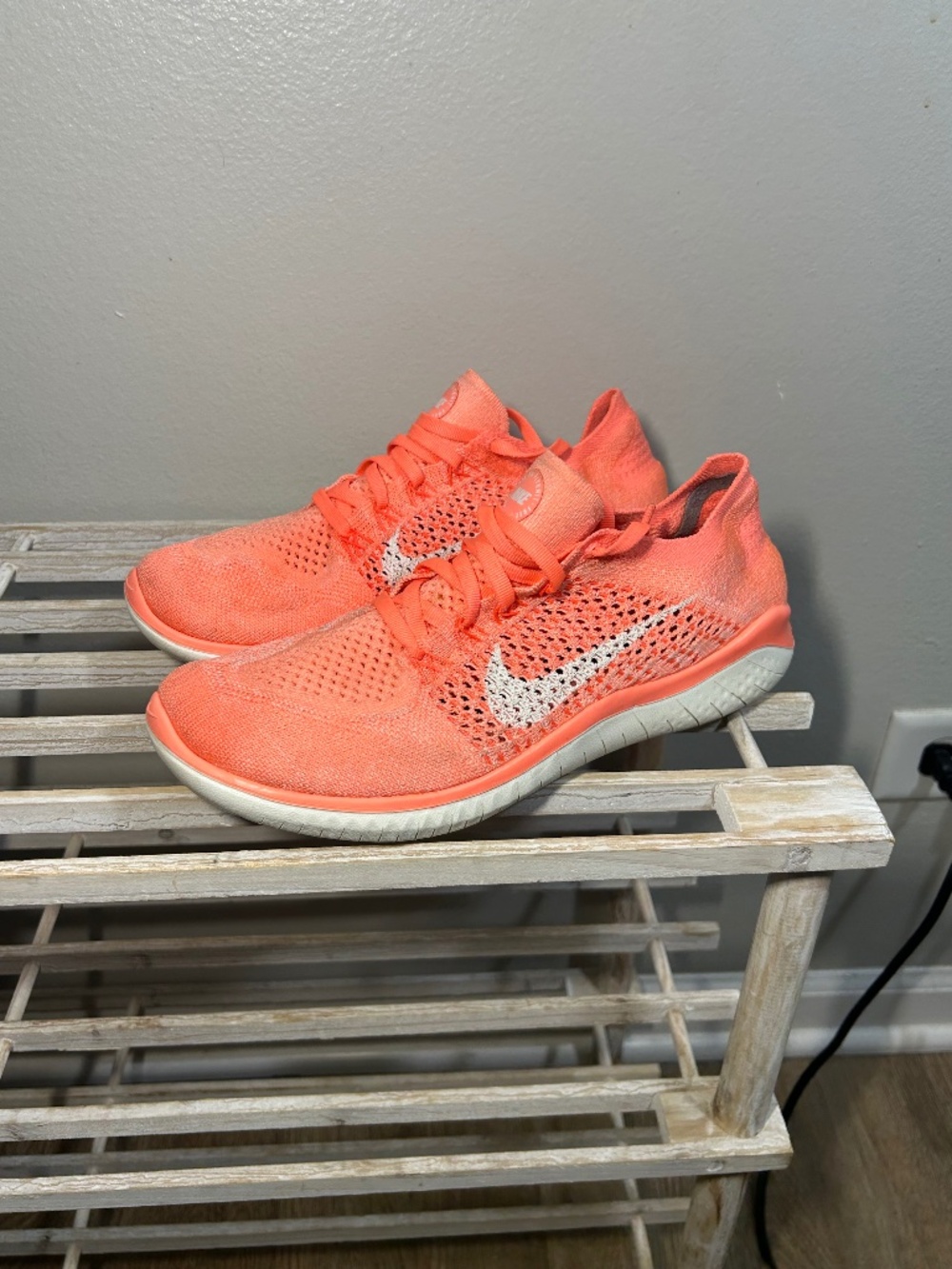 NIKE Shoes FREE RN FLYKNIT 2018 Womens Size 8.5 Crimson Pulse Running 942839-801